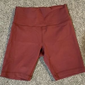 Lululemon Wunder Train Shorts